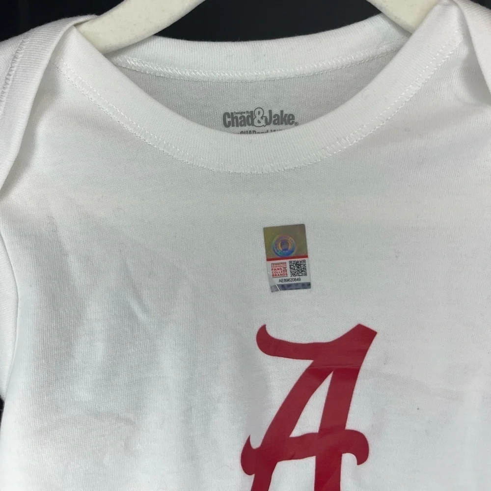 NWT Chad & Jake 100% Cotton White Alabama Crimson Tide Bodysuit size 6-12m